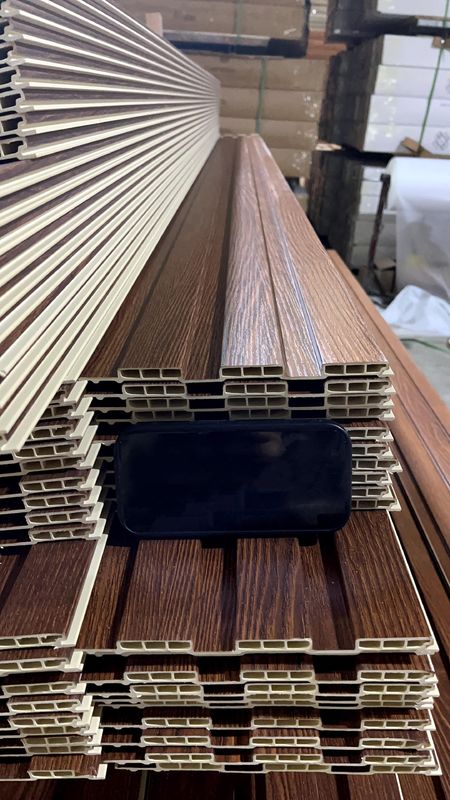 SONSILL UTO Wpc पीवीसी सजावटी आंतरिक दीवार कवरिंग प्लास्टिक क्लैडिंग WPC लकड़ी की दीवार पैनल