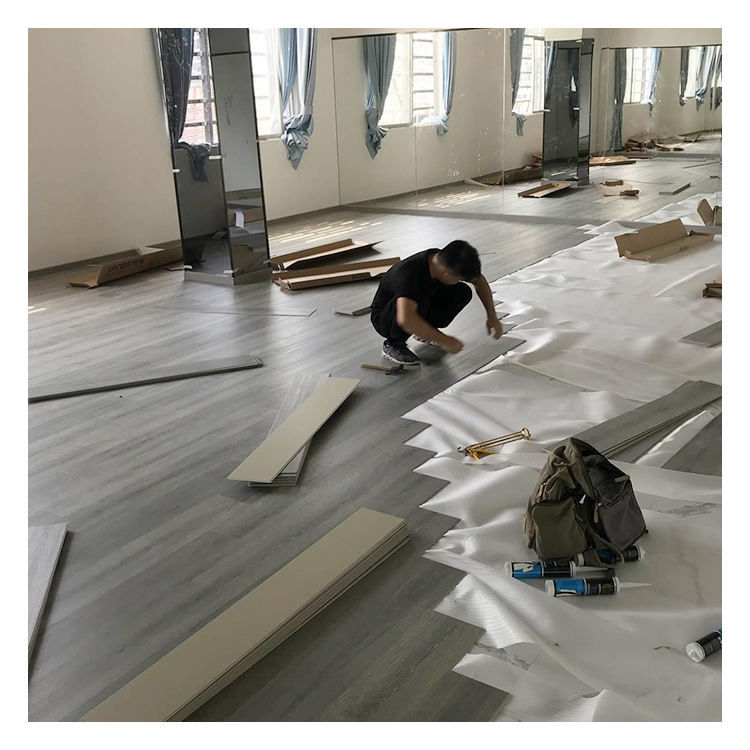 4 मिमी 180*1220 मिमी पीवीसी विनाइल फर्श पीसो एसपीसी क्लिक जलरोधक प्लास्टिक एसपीसी फर्श