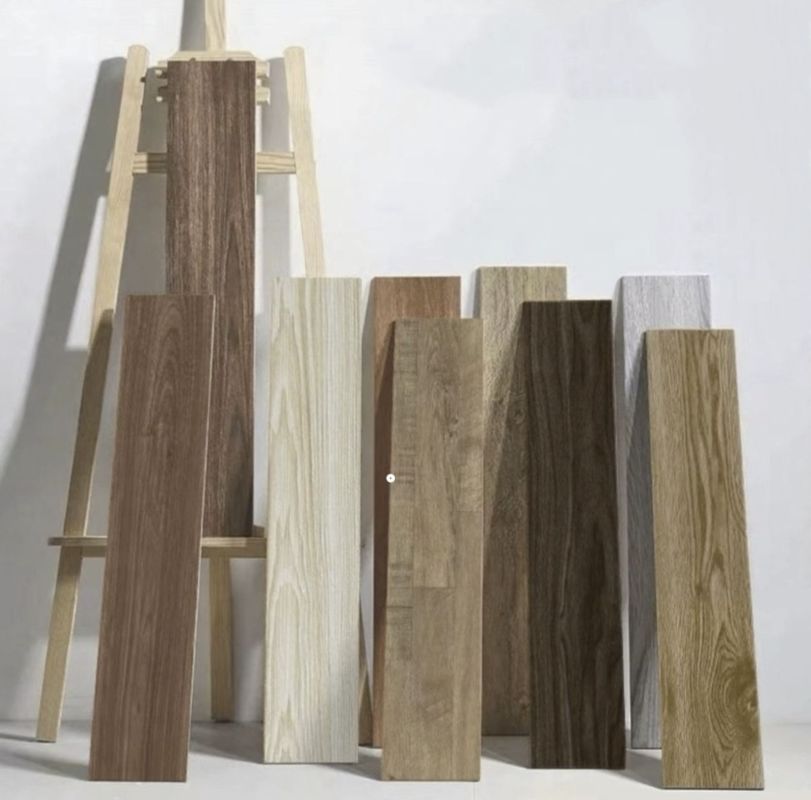 एसपीसी फर्श 4 मिमी जलरोधक लकड़ी अनाज विनाइल फर्श क्लिक लॉक घर सजावट के लिए