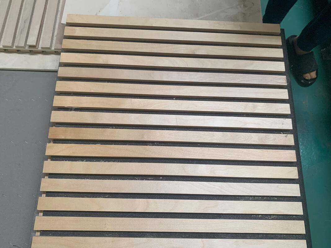 ध्वनिक पैनल दीवार पैनल बोर्ड पीईटी एमडीएफ ध्वनिक दीवार सजावट फर्नीचर के लिए ध्वनिक लकड़ी के दीवार पैनल आधुनिक डिजाइन लचीला