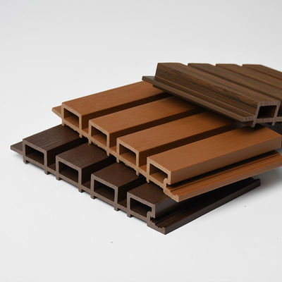 बांस फाइबर कम्पोजिट आंतरिक डब्ल्यूपीसी दीवार पैनल 168 * 22 मिमी एंटी स्क्रैच