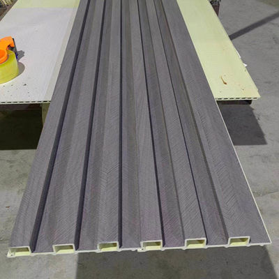 टीवी पृष्ठभूमि के लिए आधुनिक 9 मिमी 2.5 सेमी गृह सजावट आंतरिक डब्ल्यूपीसी दीवार पैनल