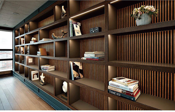 एफएससी लकड़ी के अनाज आंतरिक डब्ल्यूपीसी दीवार पैनल नमी प्रतिरोधी अनुकूलित लोगो