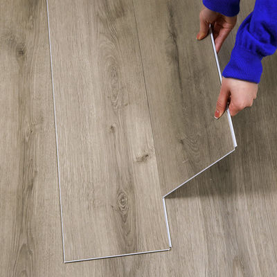 5 मिमी वाटरप्रूफ इंटरलॉकिंग 4 मिमी विनाइल वर्जिन सामग्री संगमरमर कठोर कोर हाइब्रिड फर्श एसपीसी क्लिक फर्श