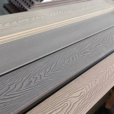 डब्ल्यूपीसी डेकिंग बोर्ड वाटरप्रूफ वुड प्लास्टिक कम्पोजिट फ्लोरिंग सामग्री टीक और पीवीसी स्क्वायर बाहरी टाइलें