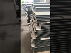 WPC वॉल पैनल इन्वेंट्री और ट्रक लोडिंग